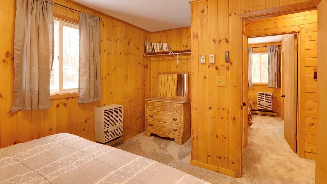 Photo of Bedroom in Schroon Lake