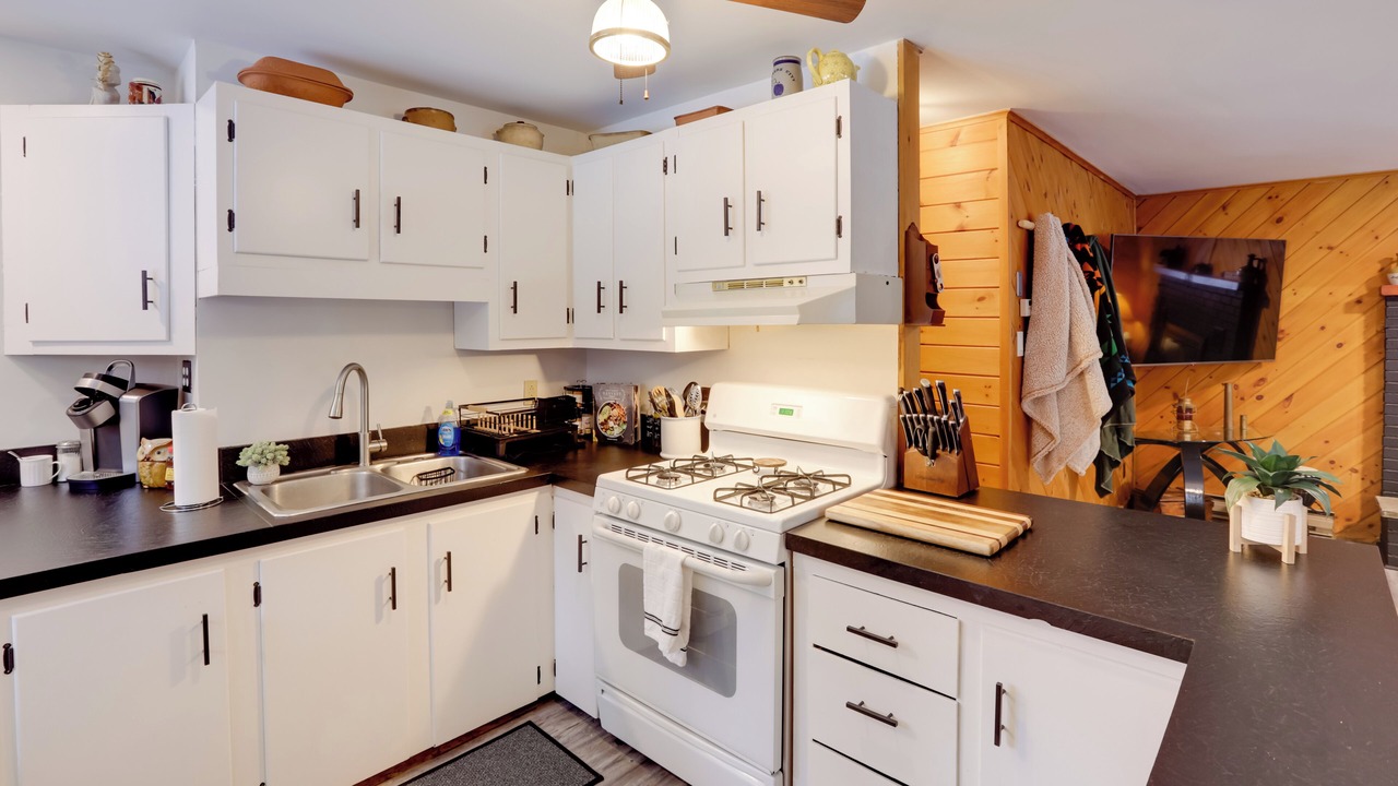 Photo of Kitchen in Schroon Lake