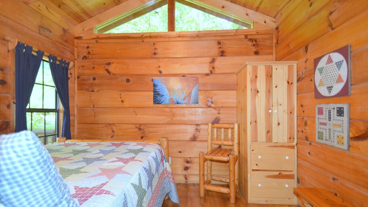 Photo of Bedroom in Berkeley Springs