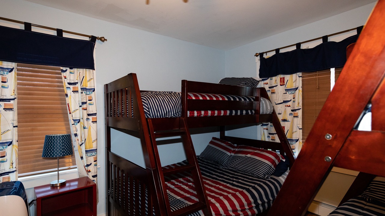 Photo of Bedroom in Surry