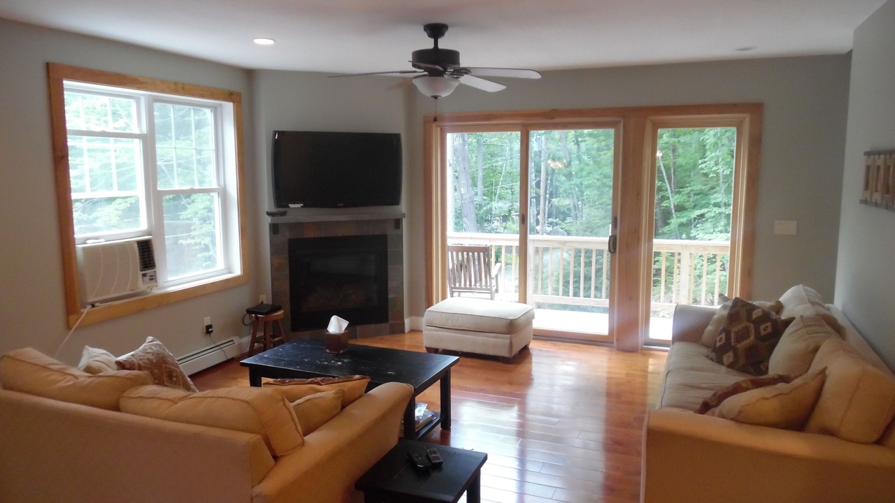 Photo of Livingroom in North Conway