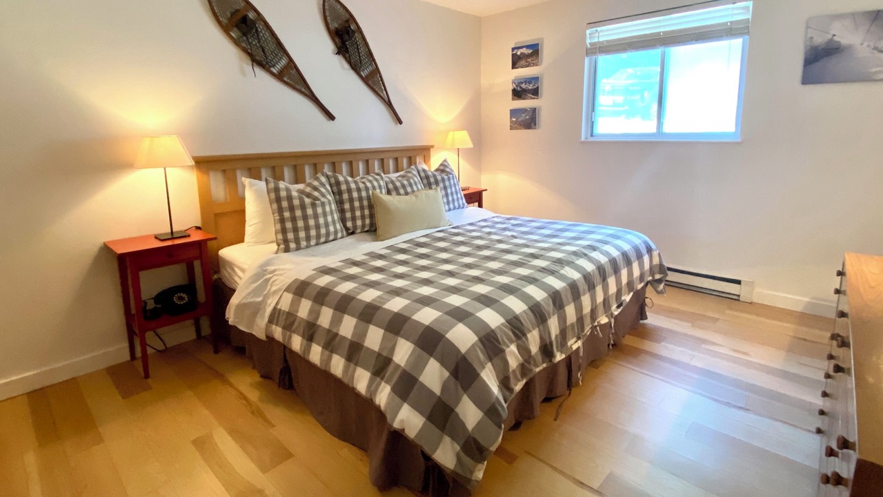 Photo of Bedroom in Warren