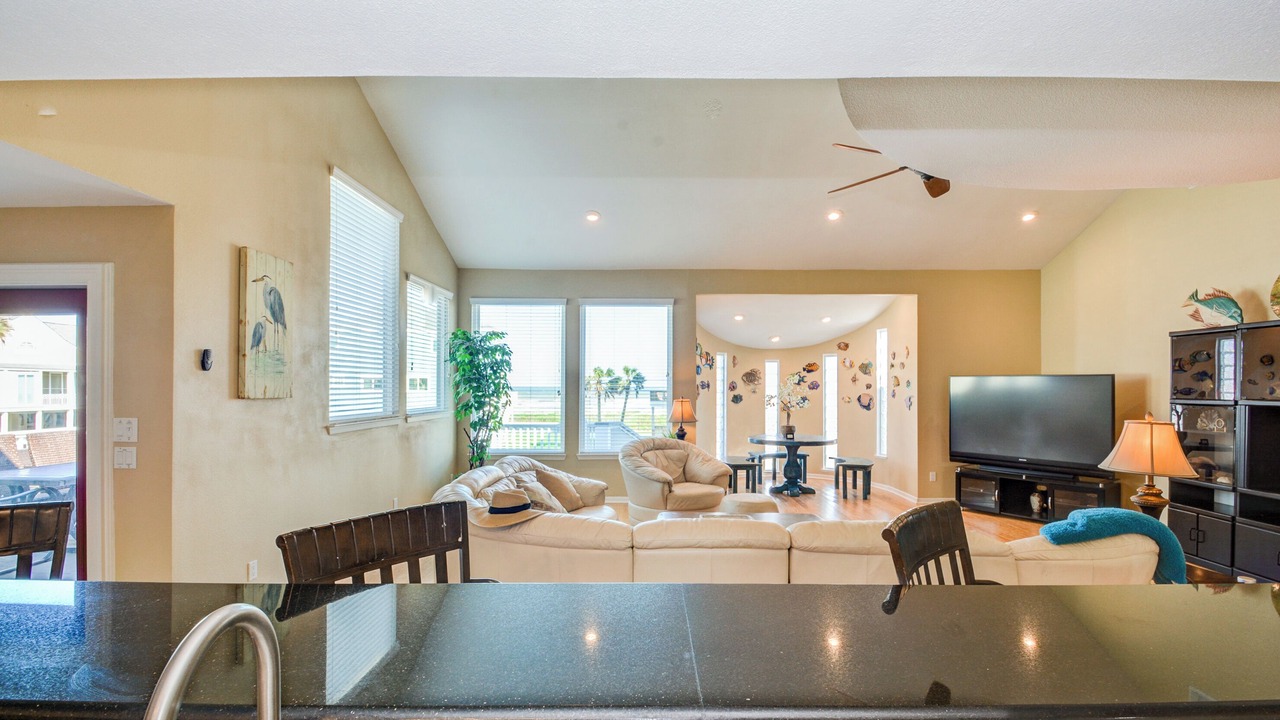 Photo of Others in Kahala Beach Estates