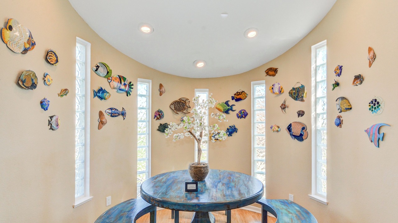 Photo of Others in Kahala Beach Estates