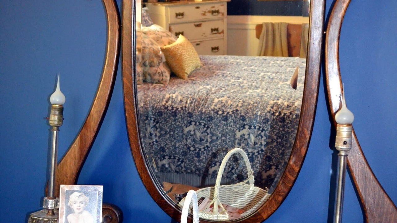 Photo of Bedroom in Wolfeboro