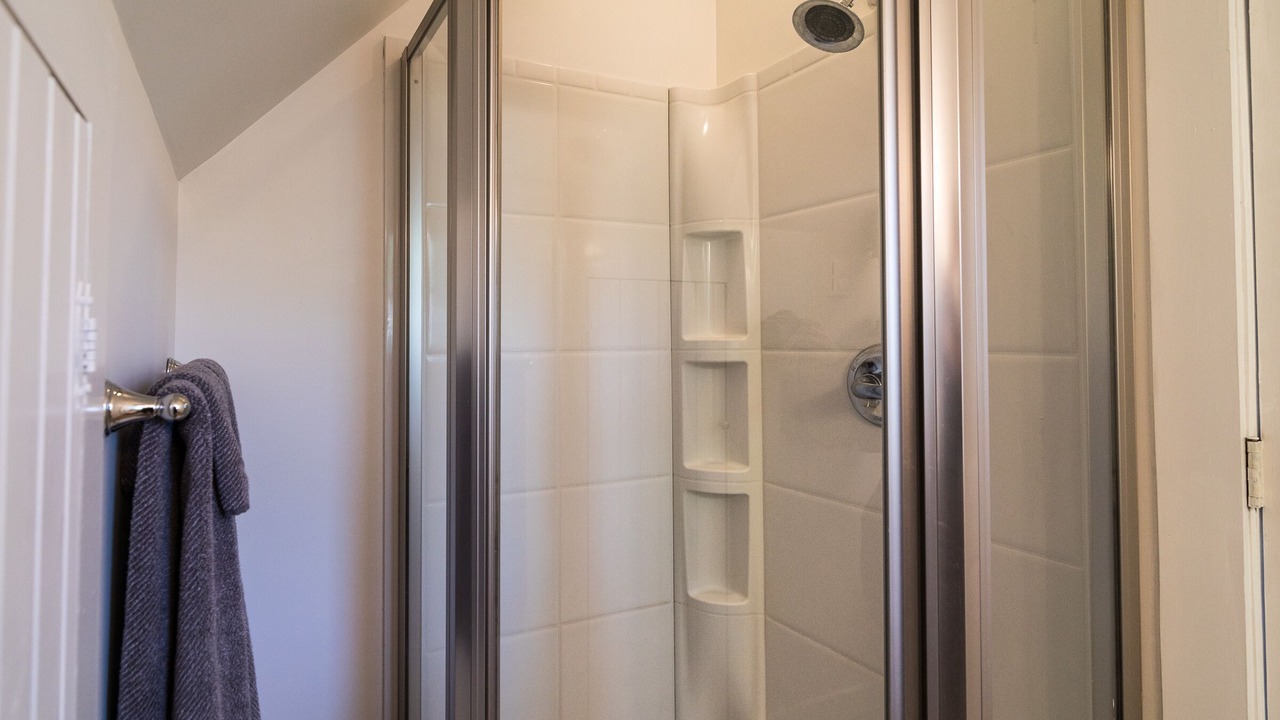 Photo of Bathroom in Lincoln Park