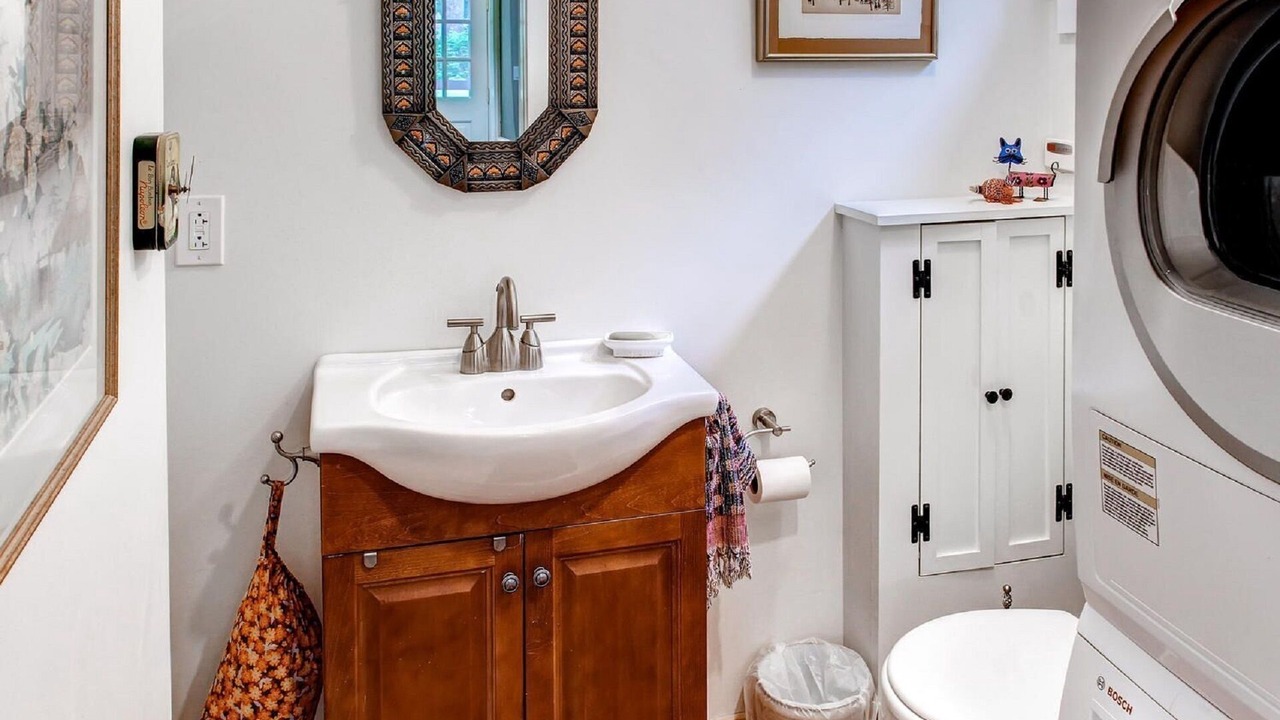 Photo of Bathroom in Hartland Four Corners
