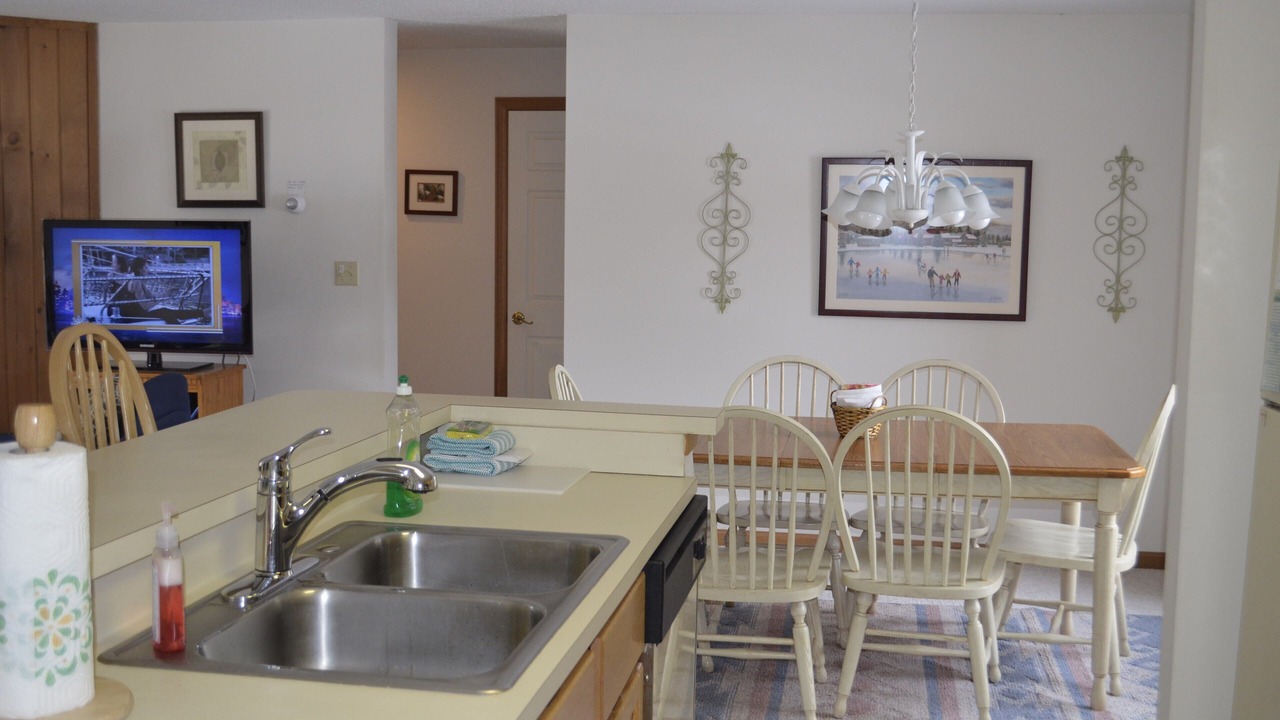 Photo of Livingroom in North Woodstock
