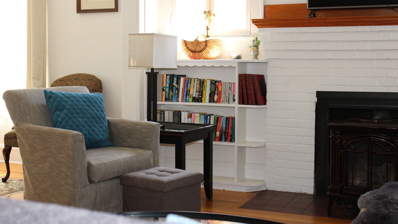 Photo of Livingroom in Burlington