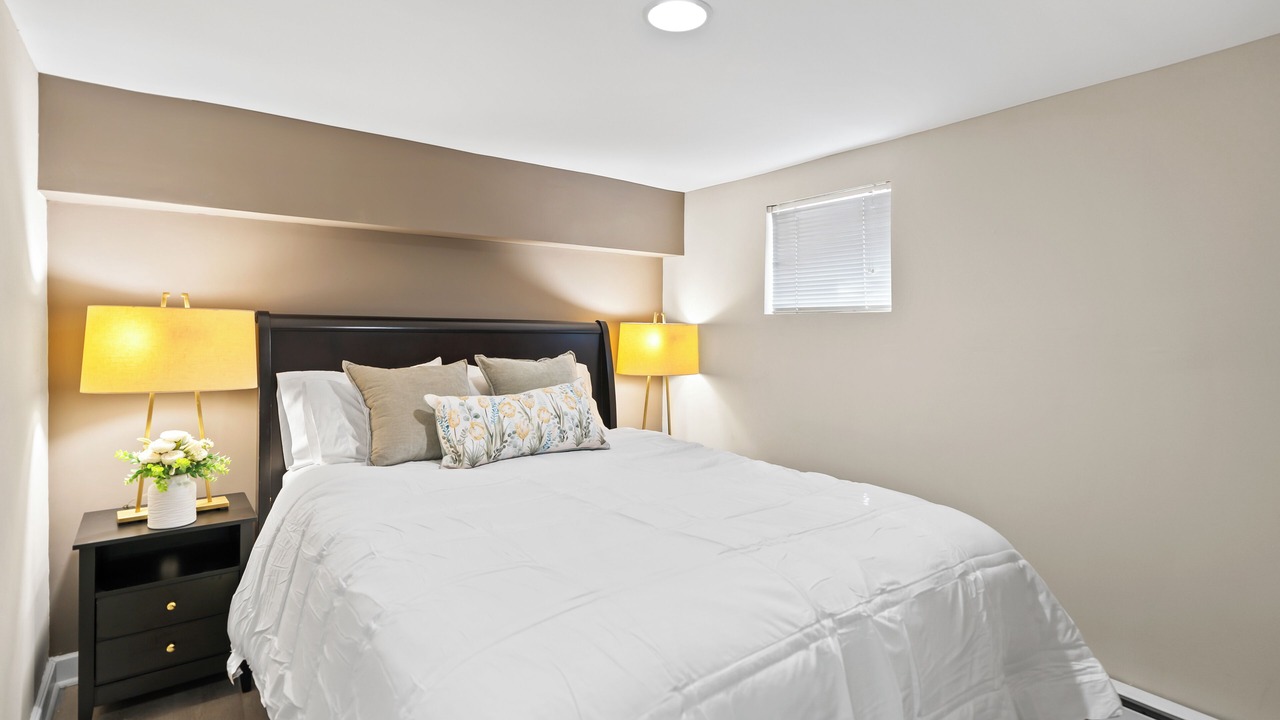 Photo of Bedroom in Saratoga Springs
