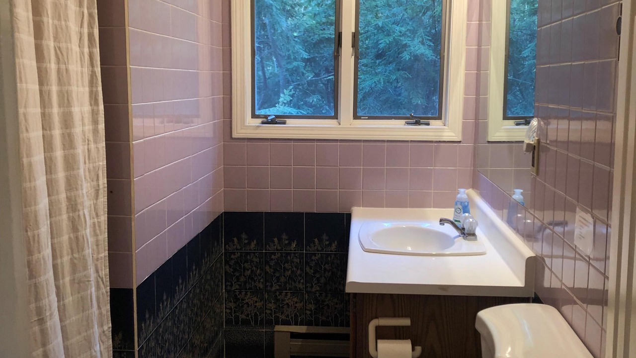 Photo of Bathroom in Eidelweiss Village