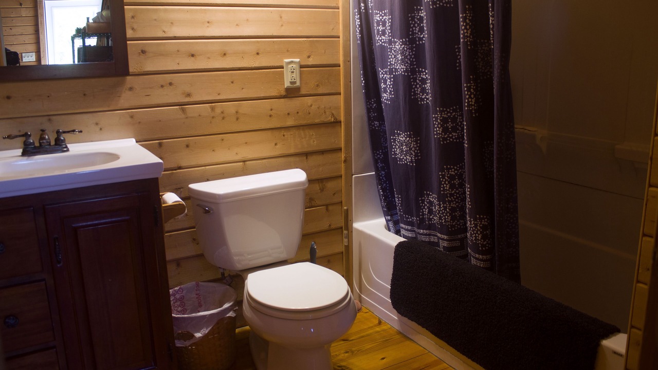 Photo of Bathroom in Dryden