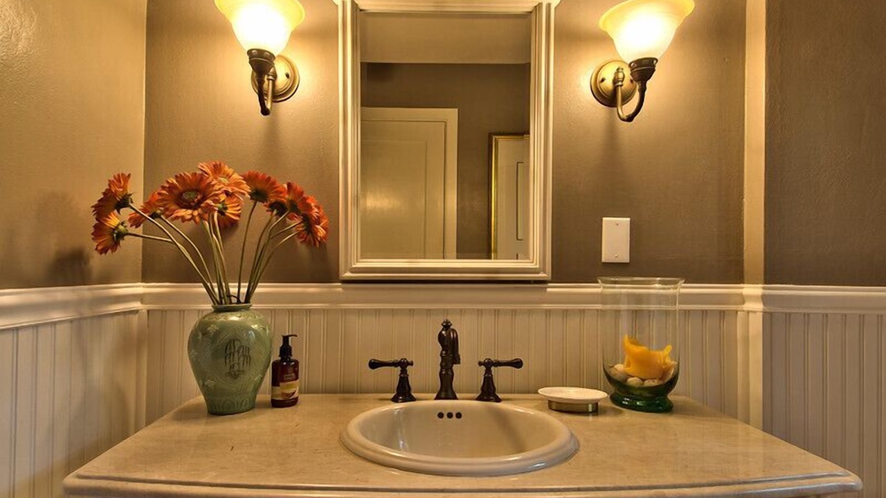 Photo of Bedroom in West Hills