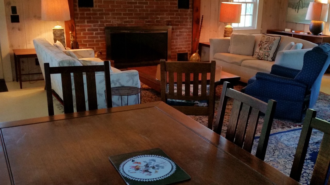 Photo of Livingroom in Tamworth