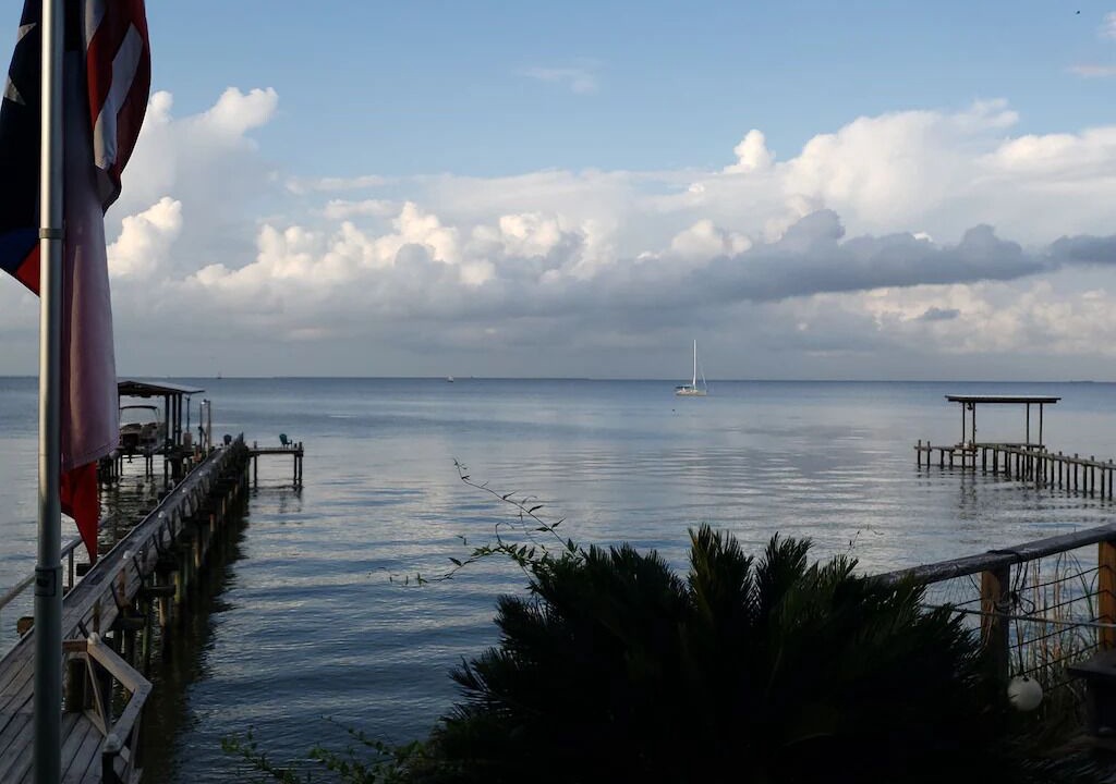 Photo of Others in Bacliff