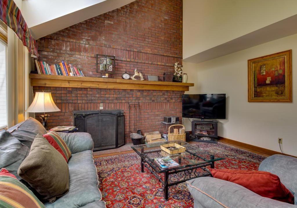 Photo of Livingroom in Central Vermont- Killington
