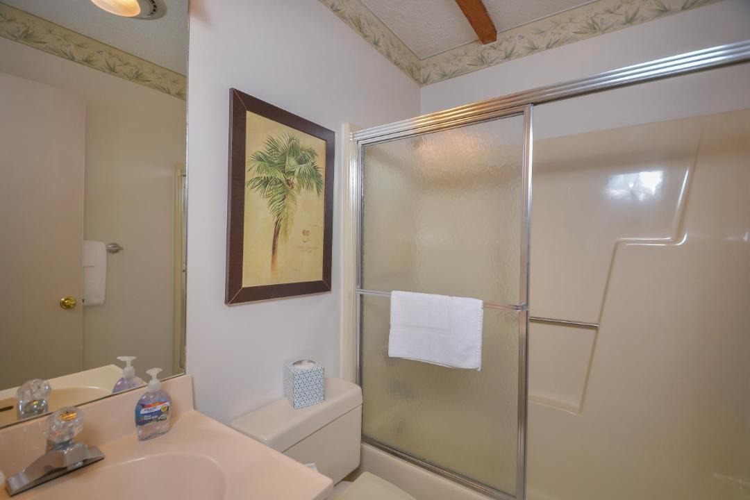 Photo of Bathroom in McHenry