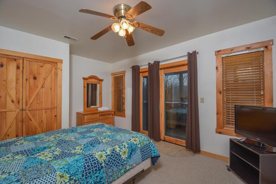Photo of Bedroom in McHenry