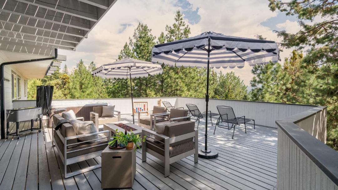 Photo of Patio Balcony in West Hills