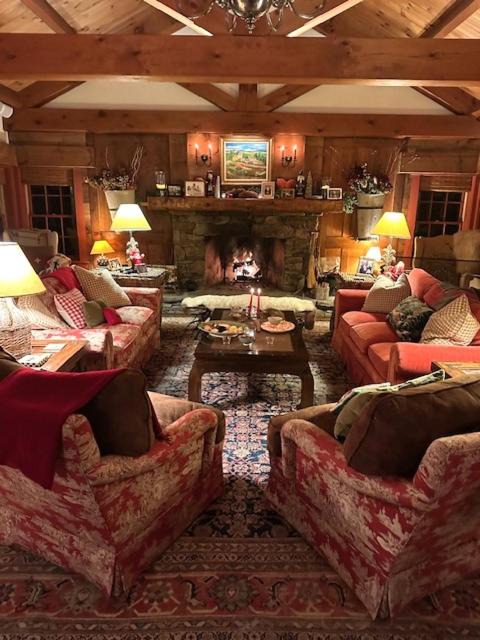 Photo of Others in Stowe Hollow