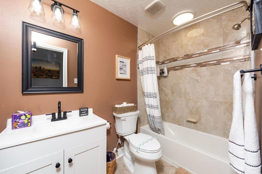 Photo of Bathroom in League City