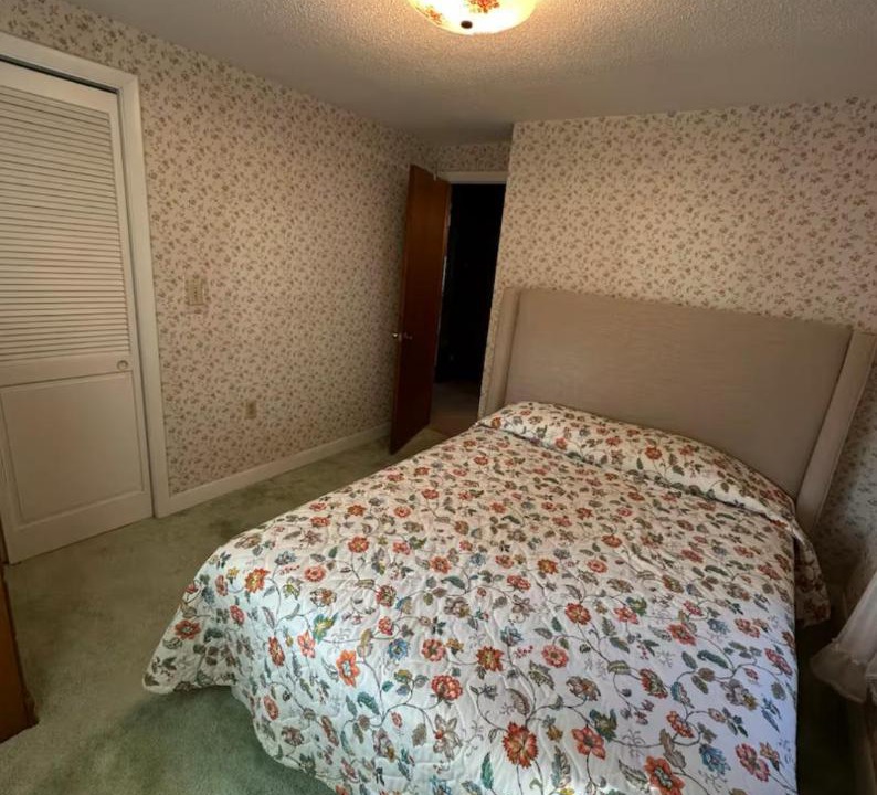 Photo of Bedroom in Raymond