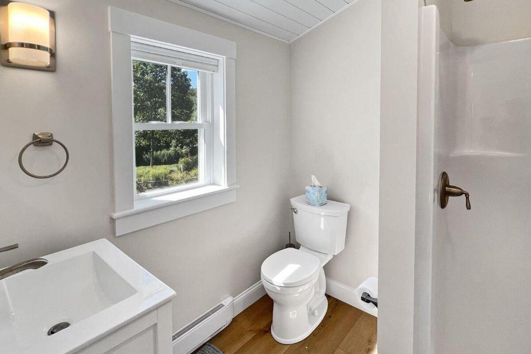 Photo of Bathroom in York Harbor