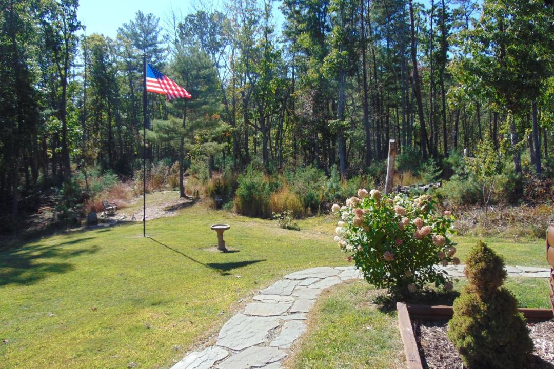 Photo of Others in Wardensville