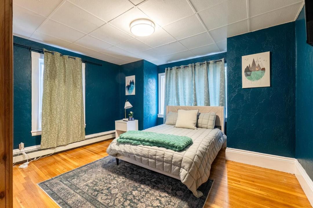 Photo of Bedroom in Everett