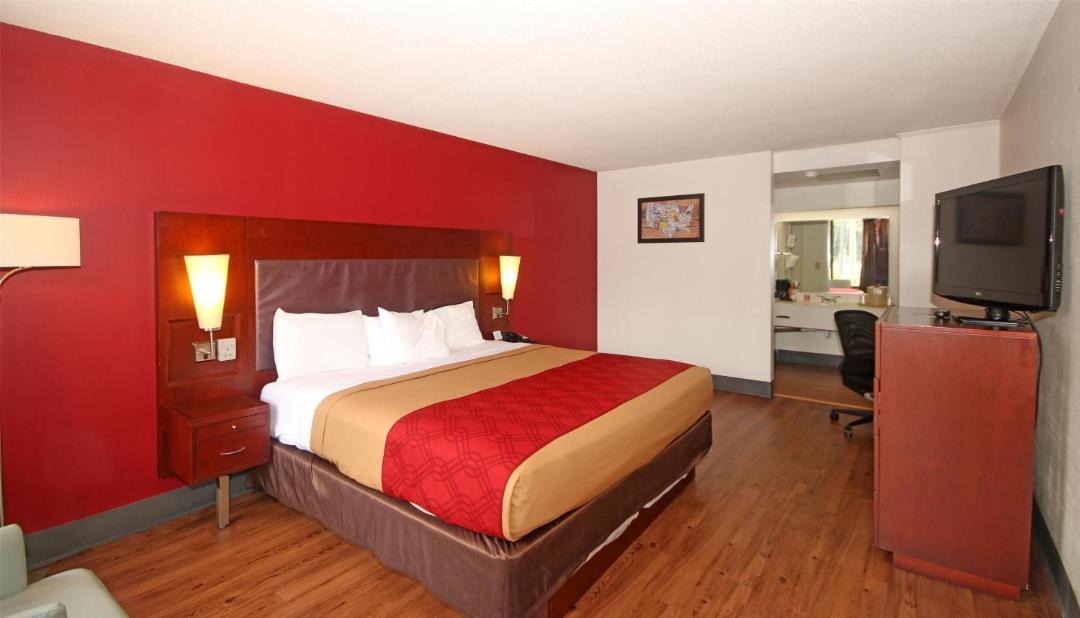 Photo of Bedroom in Pilot Mountain