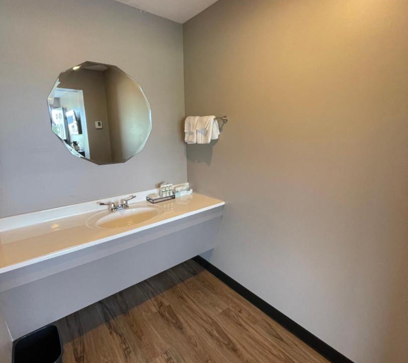 Photo of Bathroom in Gallipolis Ferry