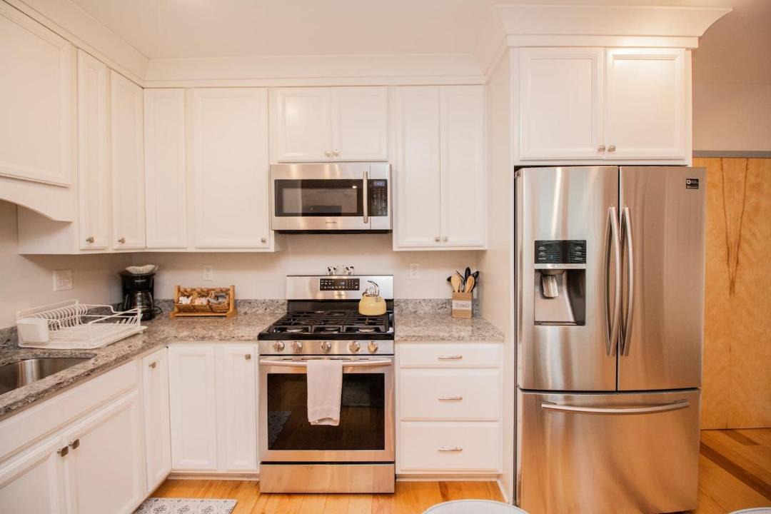 Photo of Kitchen in Harrison Lenox