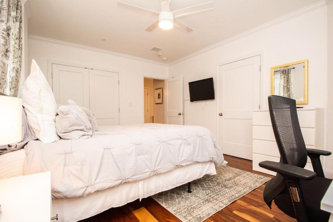 Photo of Bedroom in Harrison Lenox