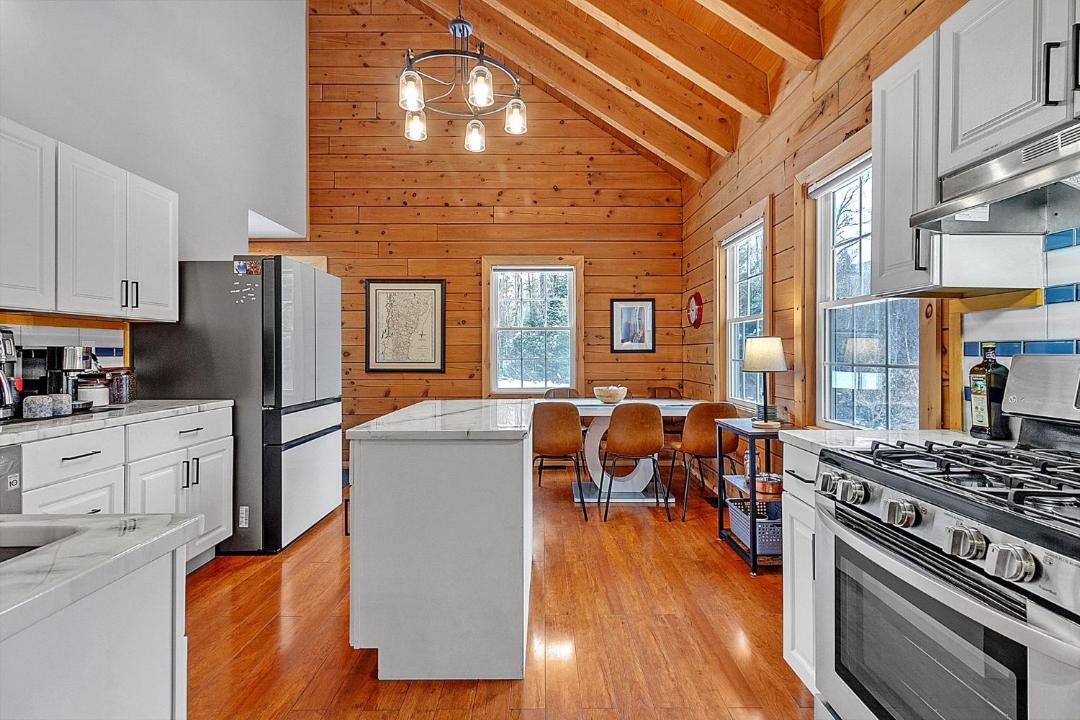 Photo of Kitchen in Warren