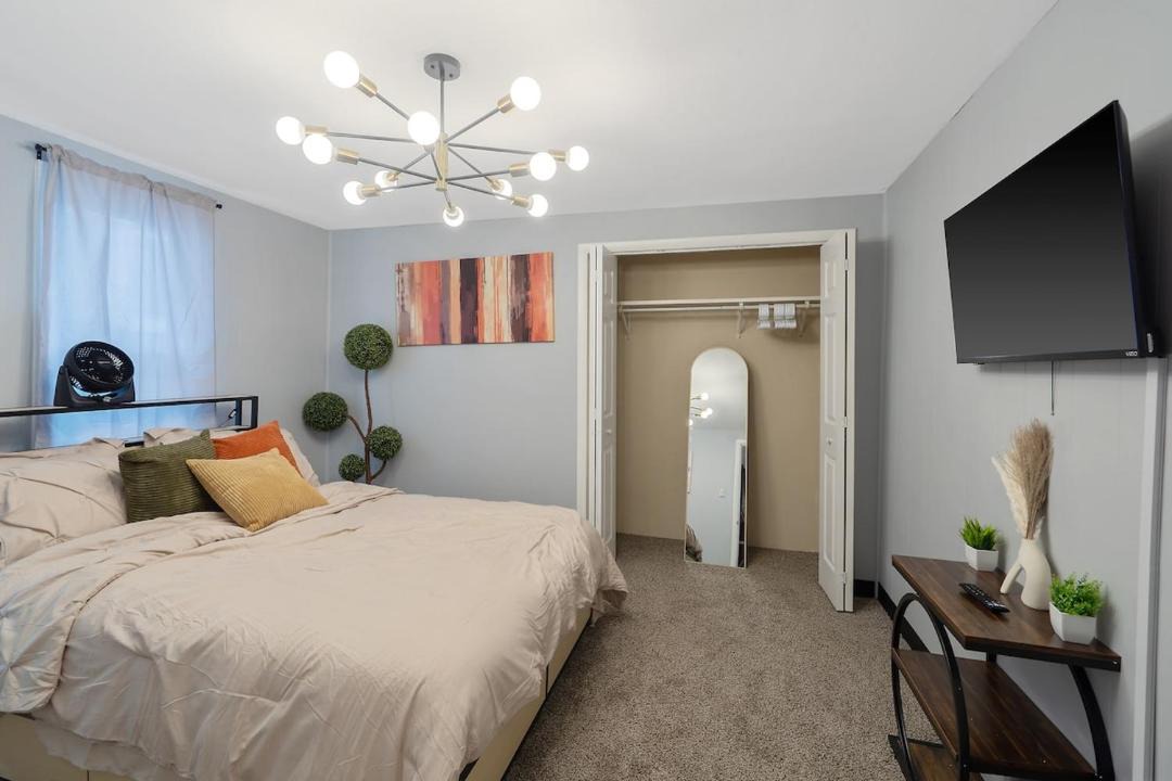 Photo of Bedroom in Westside