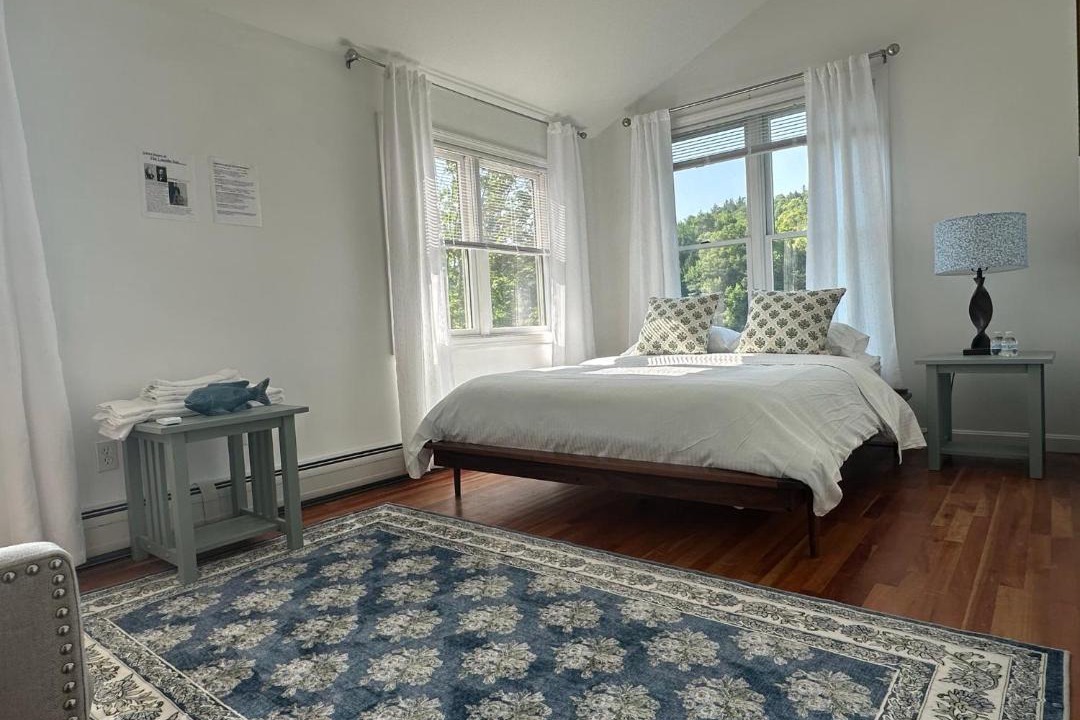 Photo of Bedroom in West Woodstock