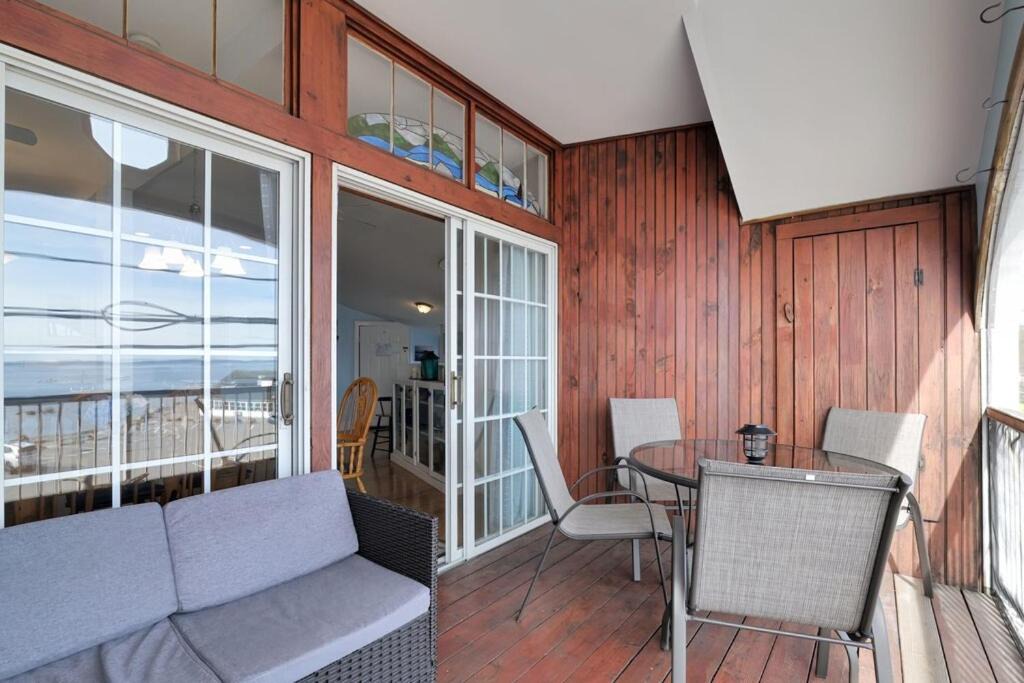 Photo of Patio Balcony in Lincolnville