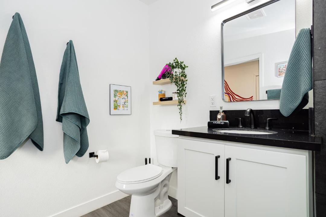 Photo of Bathroom in Beverly Green