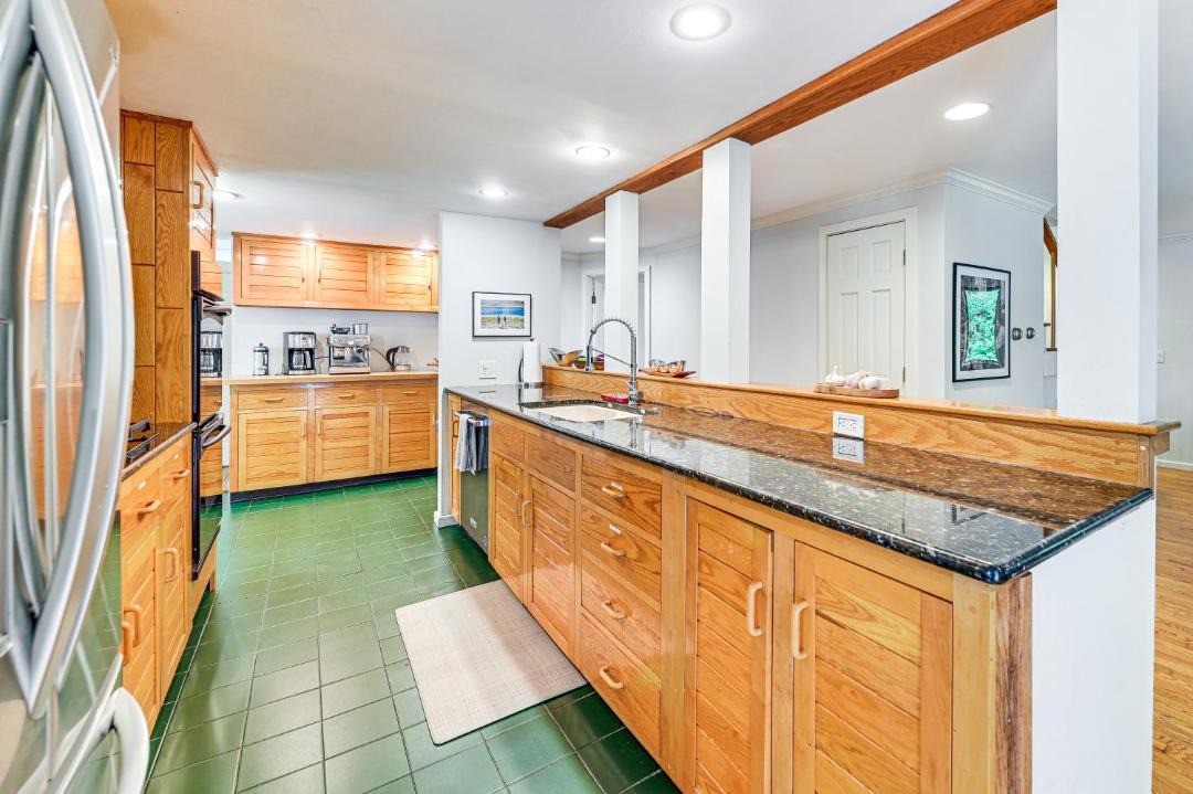 Photo of Kitchen in Housatonic