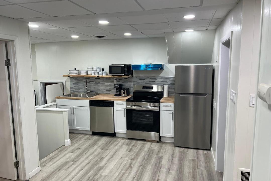 Photo of Kitchen in Downtown Niagara Falls