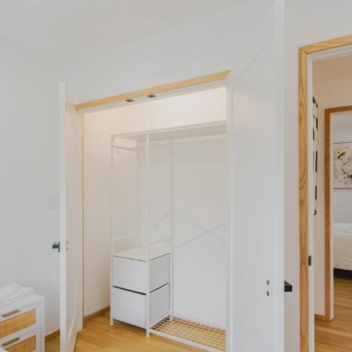 Photo of Bedroom in Central-Maverick Square - Paris Street
