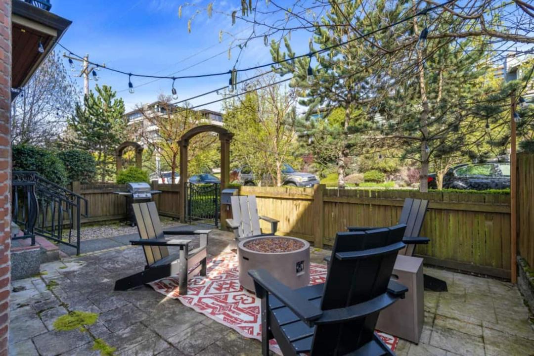 Photo of Patio Balcony in Lower Queen Anne