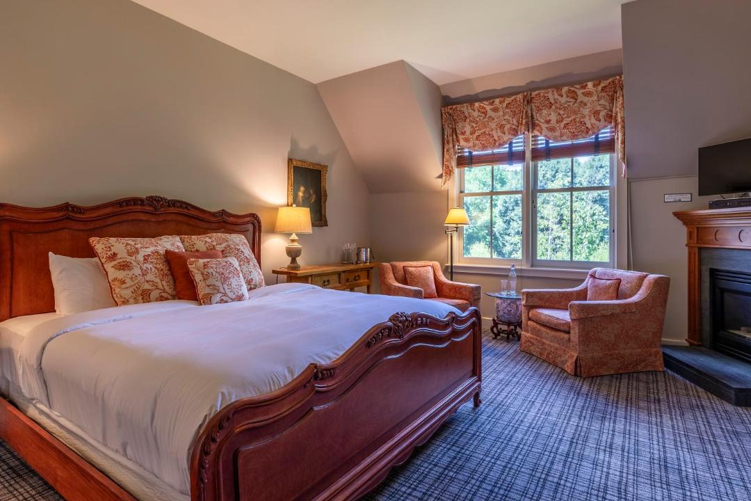 Photo of Bedroom in West Woodstock