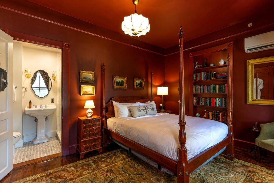 Photo of Bedroom in West Woodstock