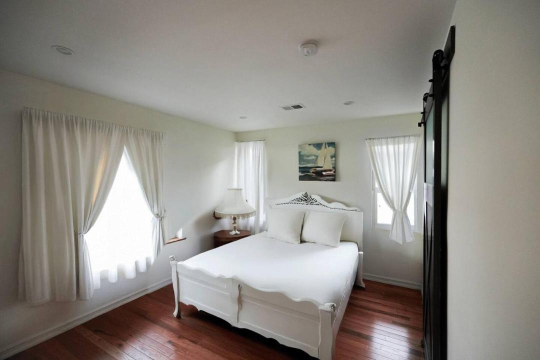 Photo of Bedroom in West New York