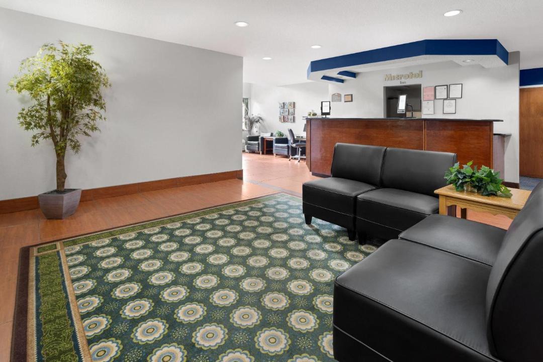 Photo of Livingroom in Latham