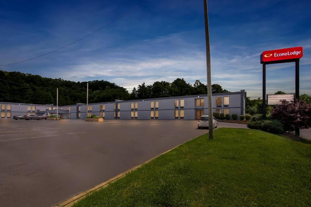 Photo of Others in Bradley