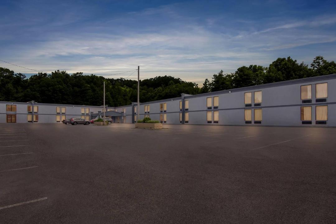 Photo of Buildings in Bradley