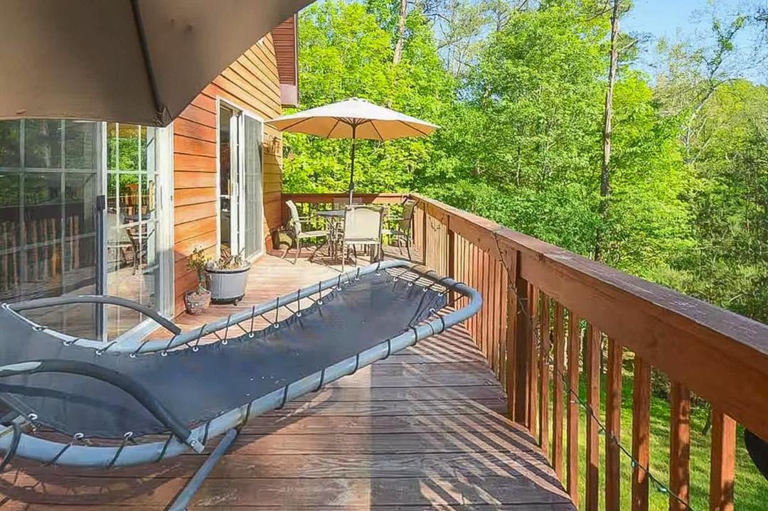 Photo of Patio Balcony in Berkeley Springs