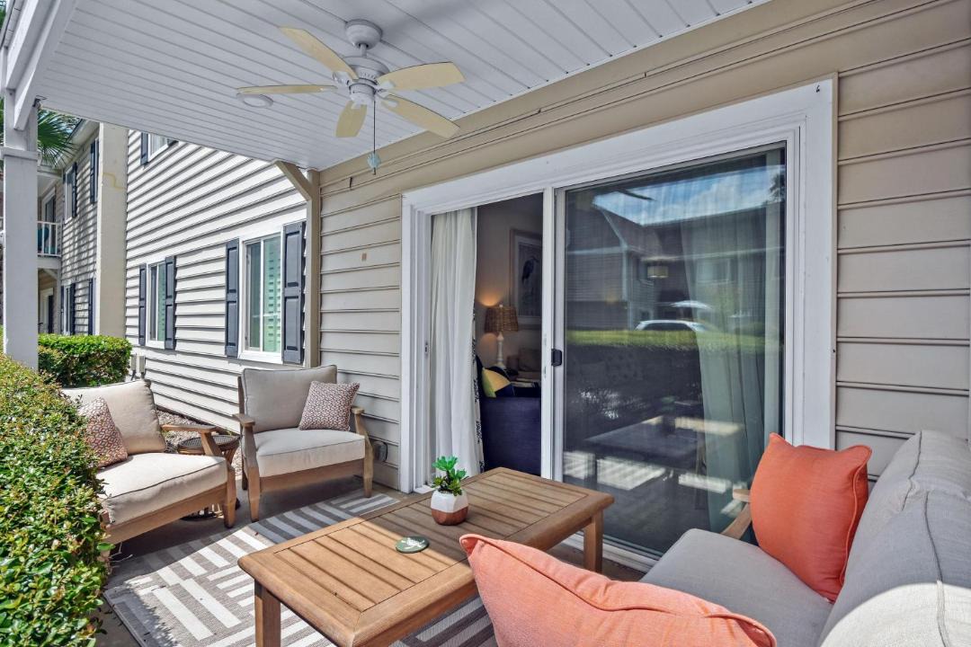 Photo of Patio Balcony in Demere Park